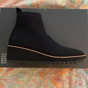 Eileen Fisher Black Bootie size 9.5